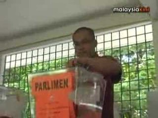 Polling day in Sungai Siput, Perak