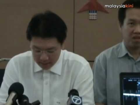 'Democracy tree' plaque vandalised