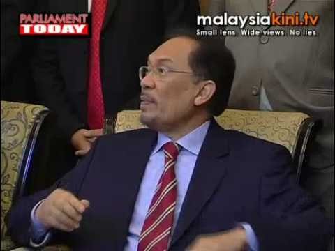 Call for unity: Anwar doubts Najib's sincerity