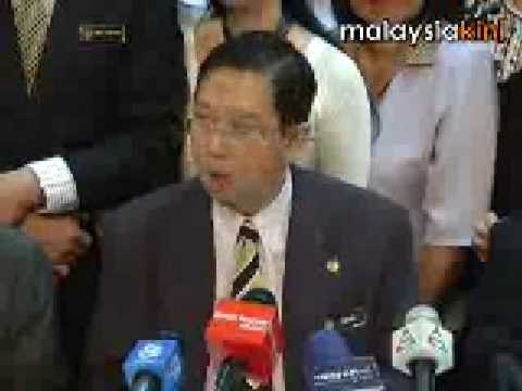 Anwar appeals for calm