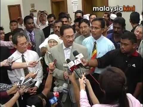 Anwar clears first hurdle - Oct 7