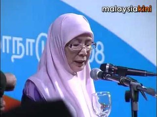 Najib no different from Dr M, says Azizah