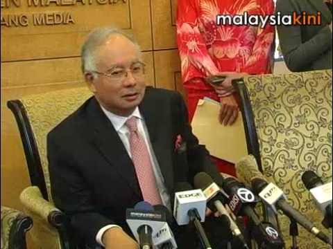 Najib accepts apology