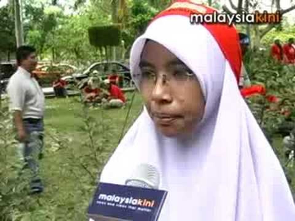 Vox pop: '... but we're an oil exporter!'