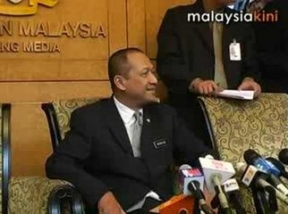 Mahathir using dirty tactics