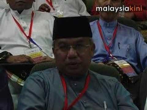 Malay leaders urged to sit down and talk