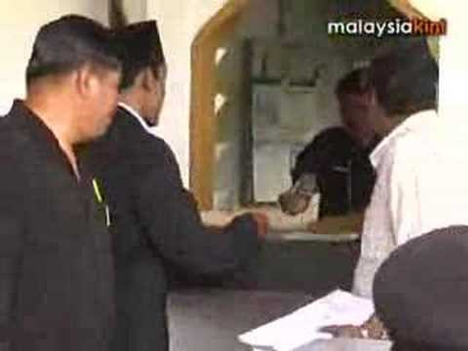 Bersih PC disrupted, arrests made