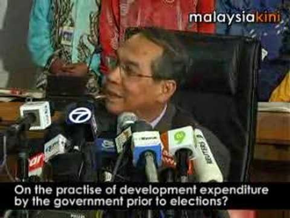 EC chief faces the press