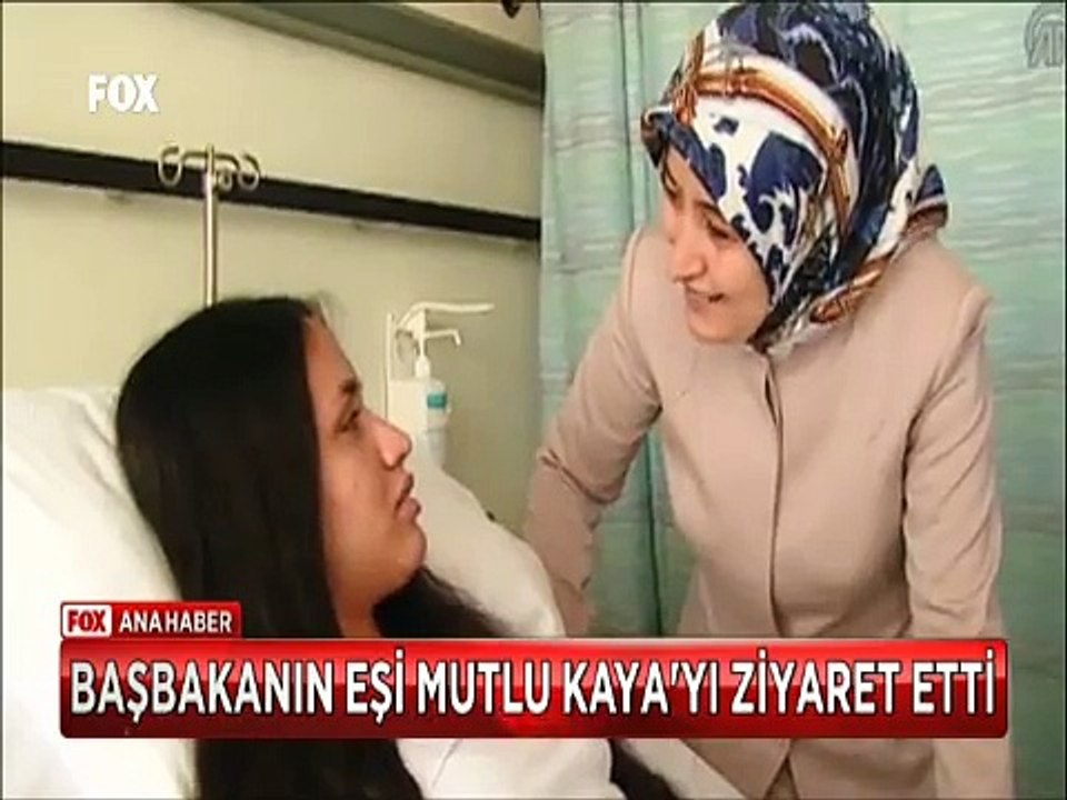 Sare Davutoğlu Sesi çok güzel yarışmacısı Mutlu Kaya'yı hastanede ziyaret etti