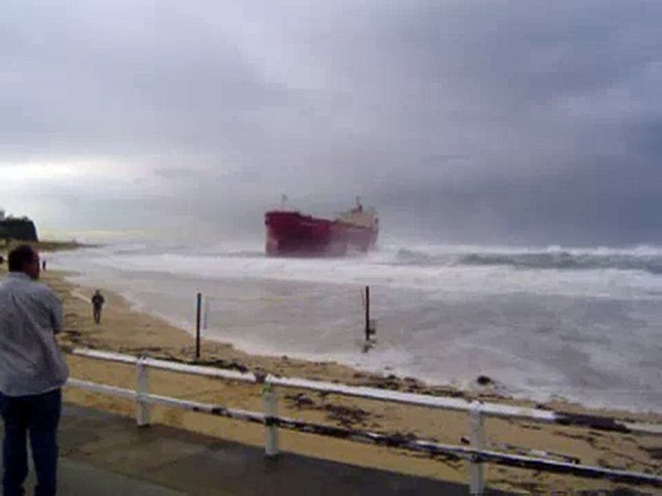 Pasha Bulker Beached Ship, Newcastle 8th June 2007