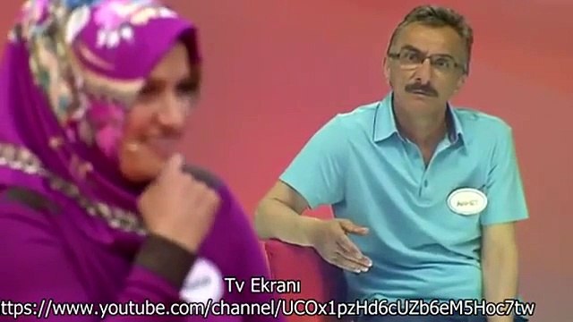 Arabayı Kazanamayan Çift Herkesin Önünde Birbirine Girdi...ben bilmem eşim bilir..