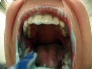 Как я чистю зубы свои