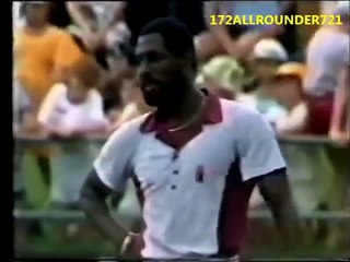 VIV RICHARDS Bowling vs Pakistan 1981 World Series Cricket