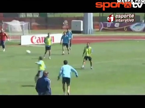 Alvaro Negredo'dan Harika bir gol | del Bosque'ye mesaj gönderdi!