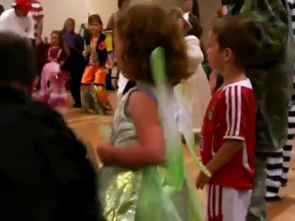 Halloween Gig Half Moon Bay Chicken Dance with Kids   10 25 08 | chicken dance for kids