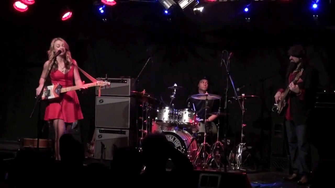 ''POOR BLACK MATTIE'' - SAMANTHA FISH BAND, Jan 31, 2014