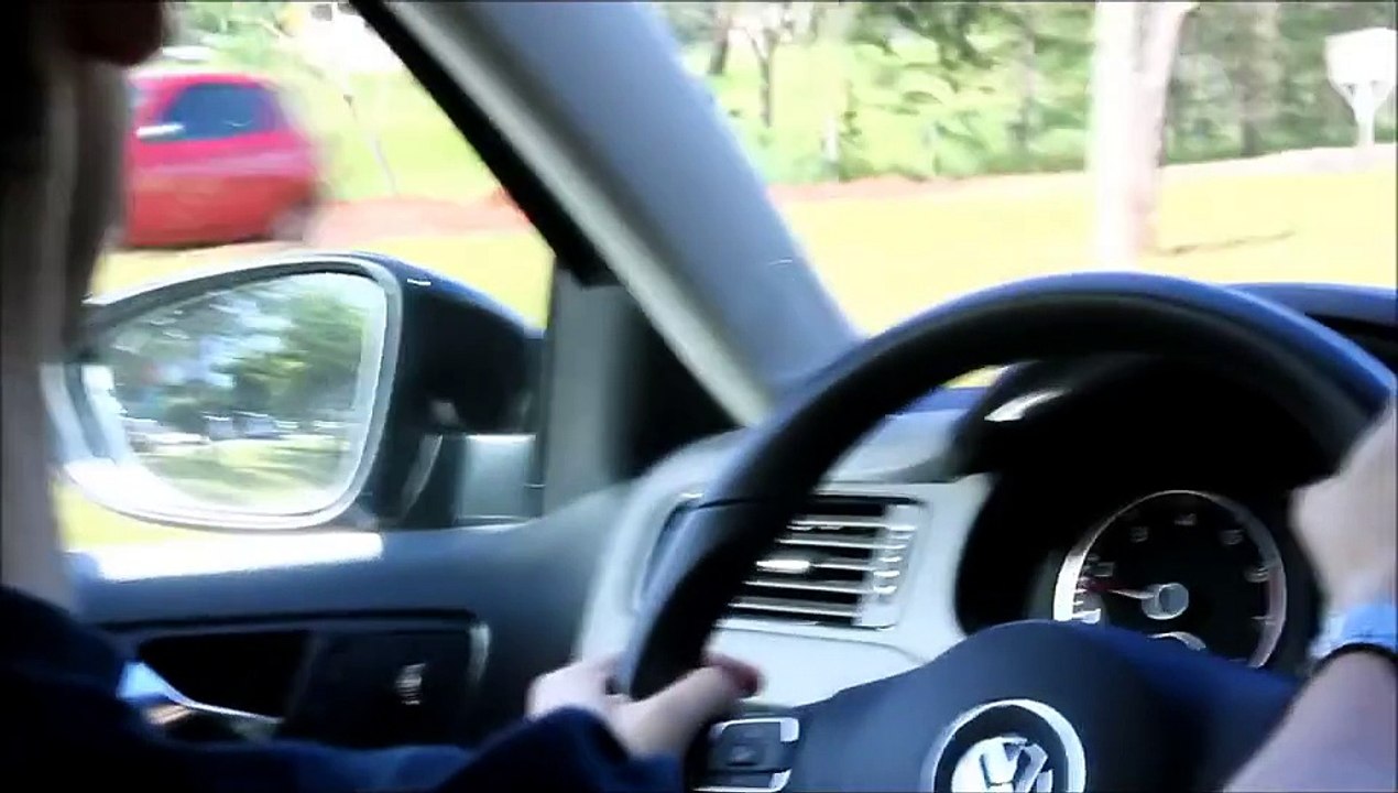Test Drive Volkswagen Jetta 2.0 Totalflex 2012 (Canal Top Speed)