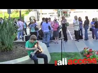 Justin Bieber - "One Time" Live!