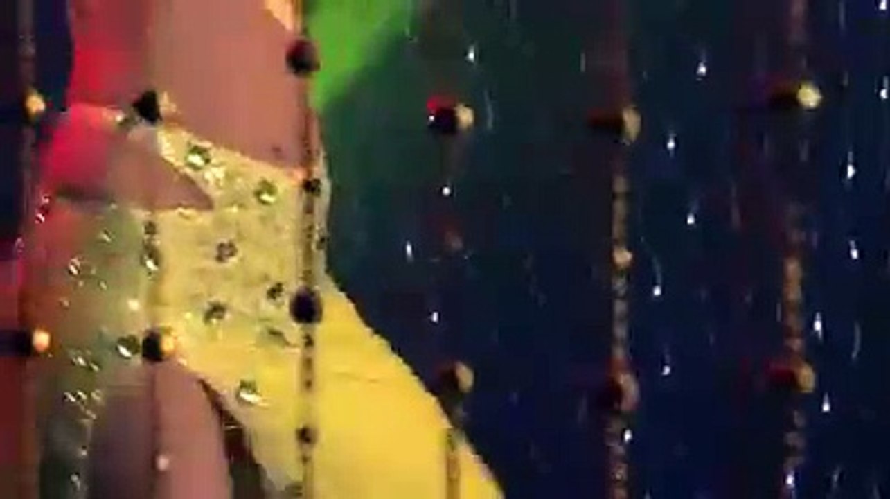 hot Arabic dance