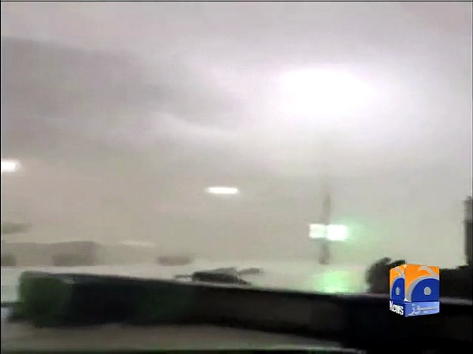 Gusty winds in Makkah,,