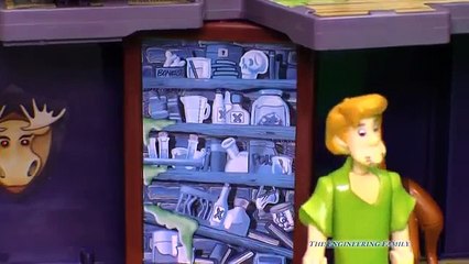 SCOOBY DOO & The Assistant Too a Scooby Doo Video Parody