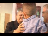 Napoli - Il cardinale Sepe consegna kit scolastici ai bambini (11.09.15)
