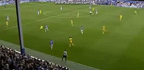 Charlie Austin Goal - Queen Park Rangers 1-0 Nottingham Forest  Championschip 12-9-2015[1]