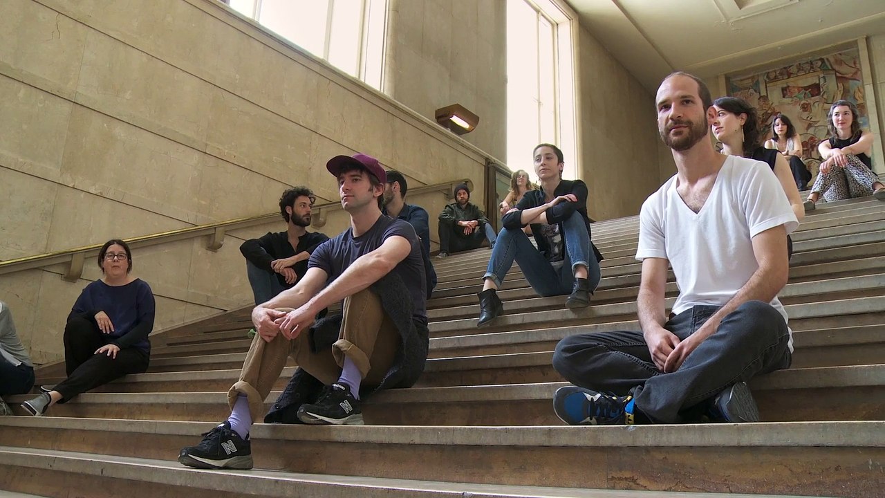 Vue sur les marches : Danièle Desnoyers