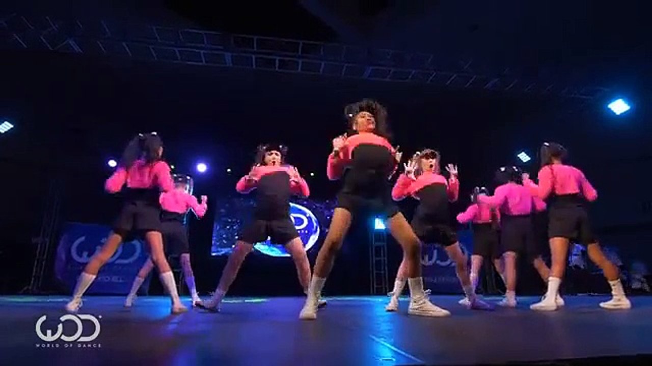 Royal Family   FRONTROW   World of Dance Los Angeles 2015   #WODLA15