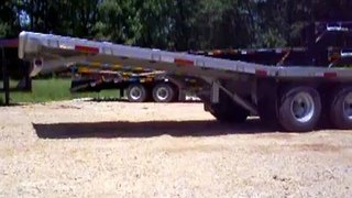 Brute trailers old style Hydraulic Dovetail Trailer