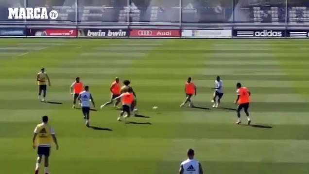 Tiki Taka de 25 pases del Real Madrid en el entreno... pero falló Cristiano Ronaldo