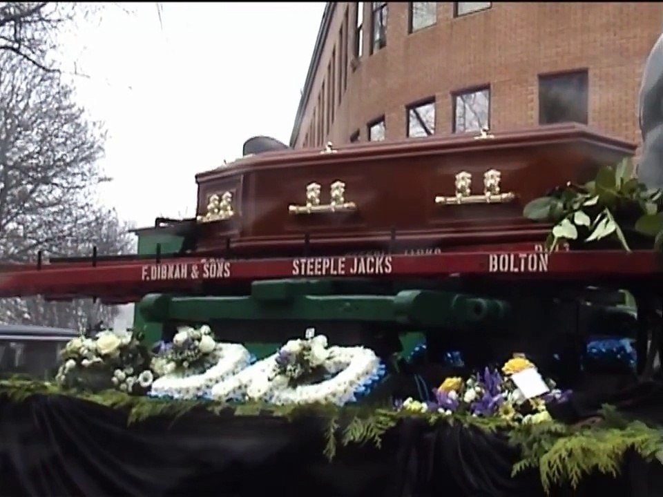 Fred Dibnah's Funeral 16112004 Part 1 The Church video Dailymotion
