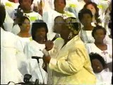 Dorinda Cole Directing  Choir Praise Break Twinkie Clark Betty Nelson COGIC