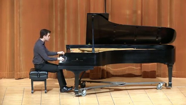 Rafael Skorka - Mozart, Sonata in B-flat major, KV 281 (I. Allegro)