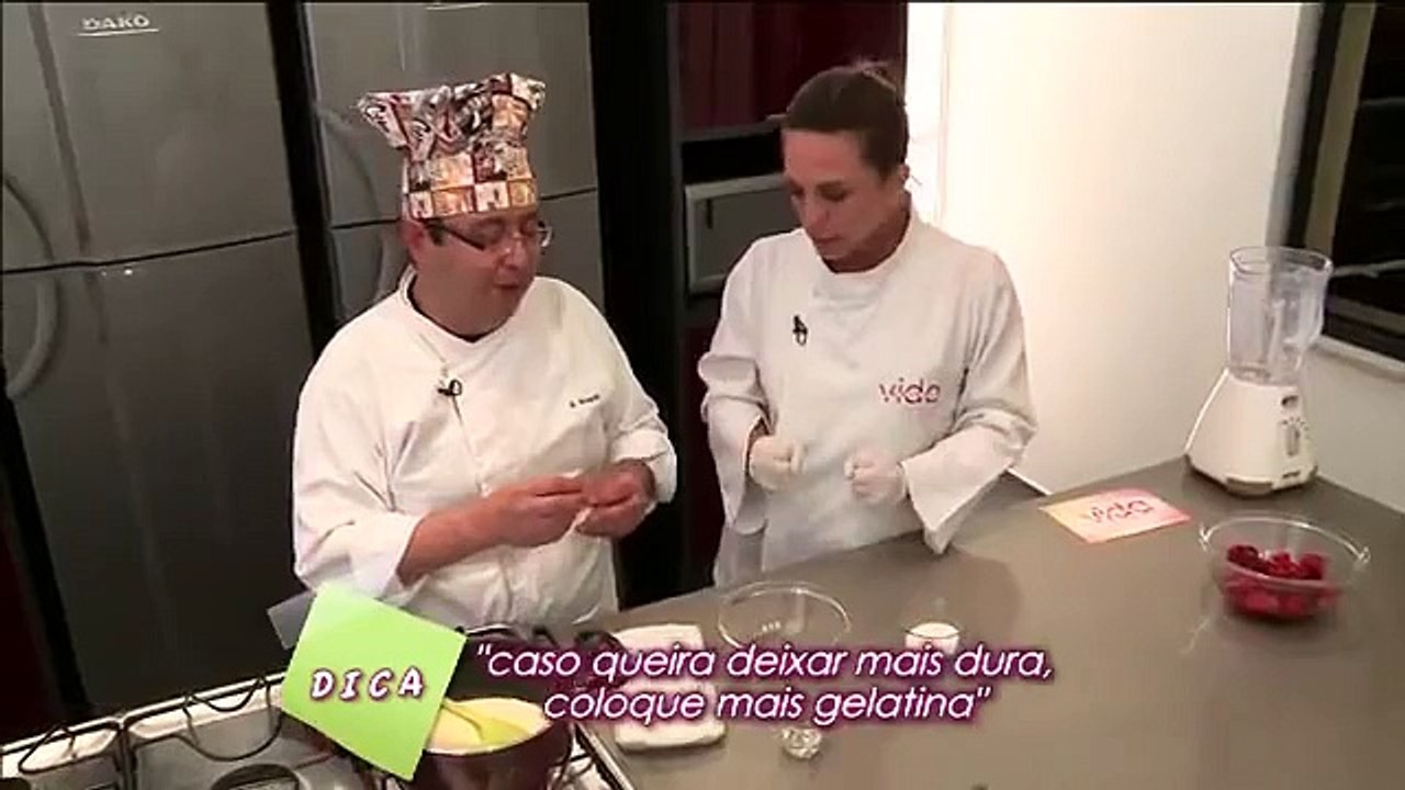 Vida Melhor - Culinária: Panna Cota com frutas vermelhas (Chef Ricardo Frugoli)