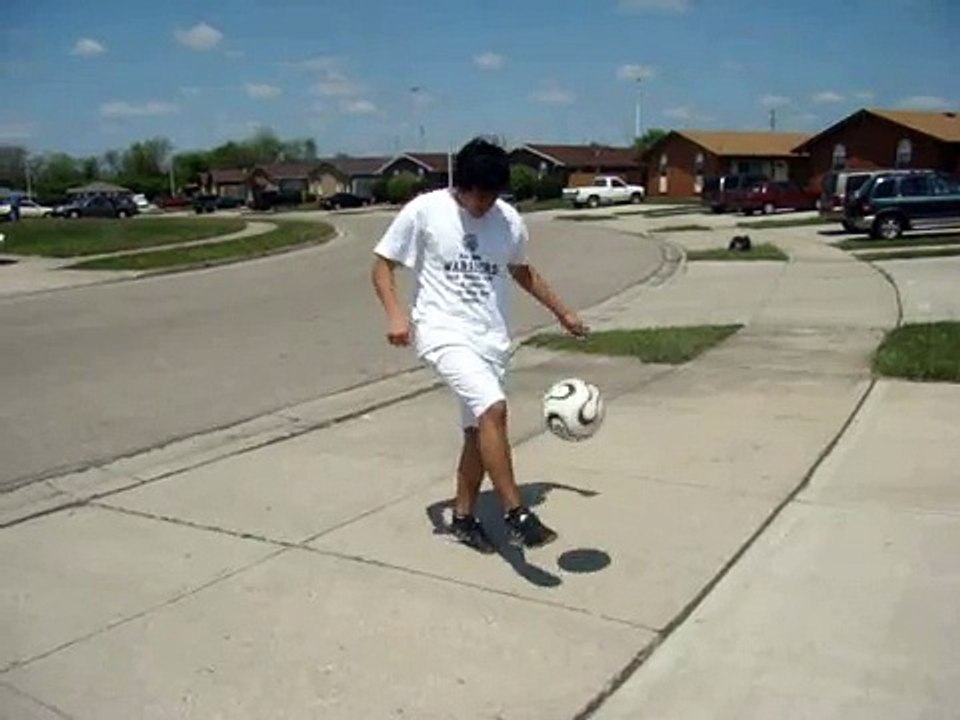 Moises Freestyle Soccer