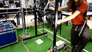 Humanoid robot TUlip - SEA-joint torque control 1