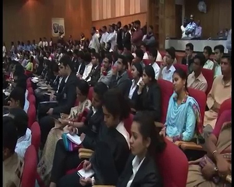 26_11_2012 His Holiness speaks on Religion & Science at Christ University