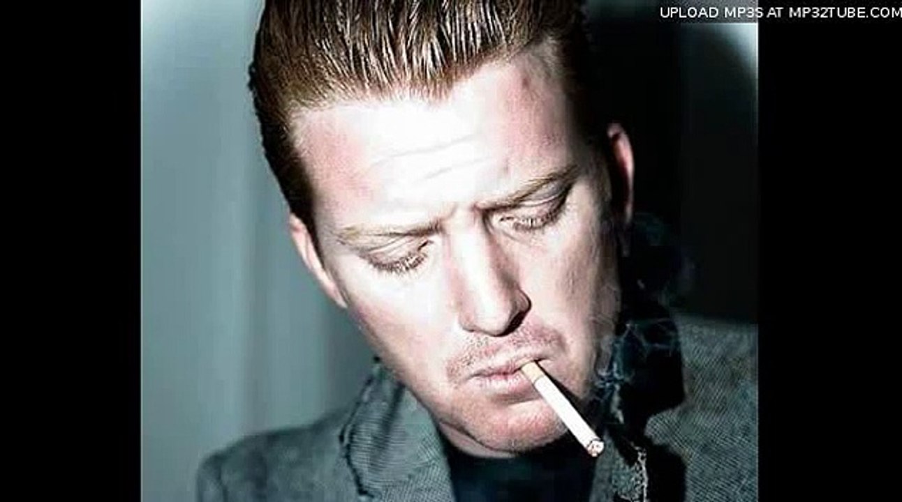 Queens of the Stone Age - Make It Wit Chu (Acoustic)