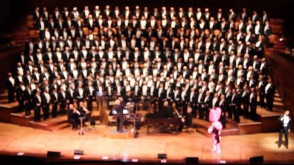 Beach Blanket Babylon with SFGMC 'I Am What I Am' - Snow White & Her Merry Men Concert