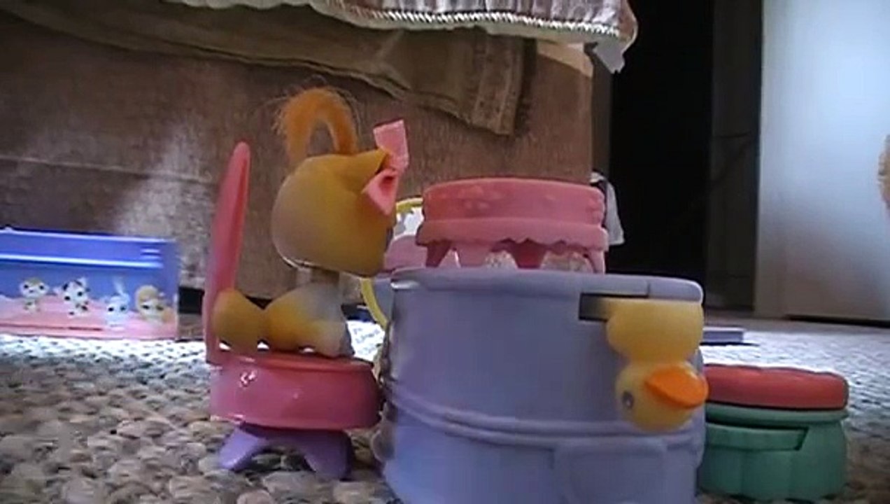 Lps Life:First Day Of School