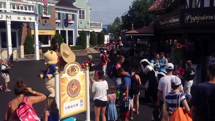 Bugs Bunny's Mega Party Birthday Bash at Six Flags New England