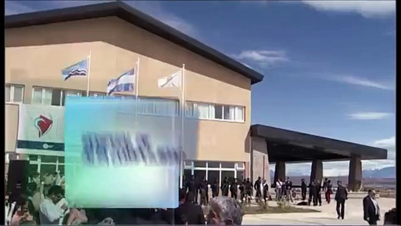 La Presidenta y Alicia Kirchner inauguraron el hospital "Gob Cepernic-Pte Kirchner"