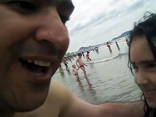 ferias da evelyn na praia 048.AVI