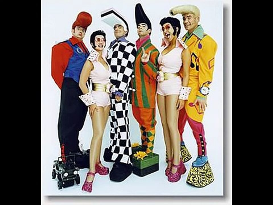 Arz Kiya hai-'Bakvas' Shayari Episode 2 (Funny)