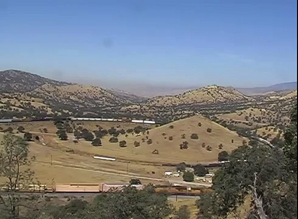 Union Pacific train in the Tehachapi Loop