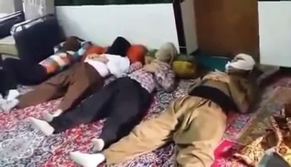 Beating Each other New Pashto Very Funny Video Clip