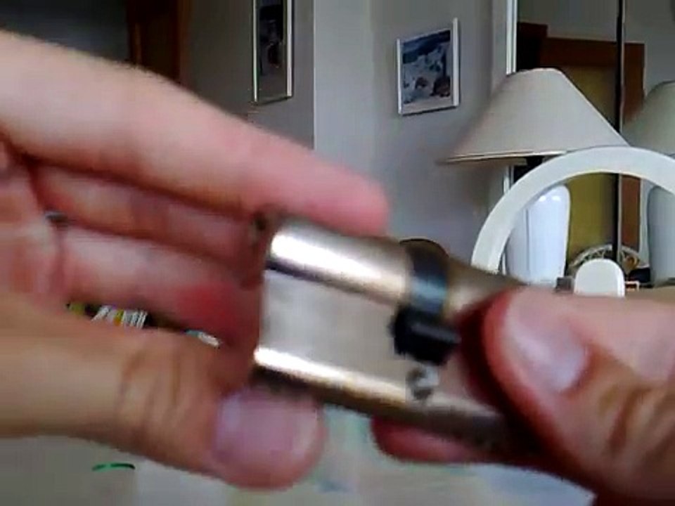 crochetage_BRICARD_Alpha.mp4