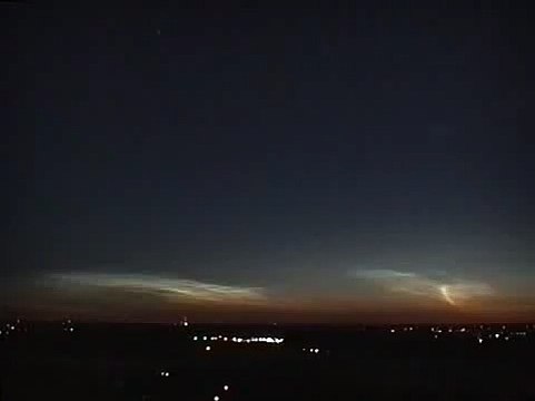 noctilucent clouds / Nachtleuchtende Wolken