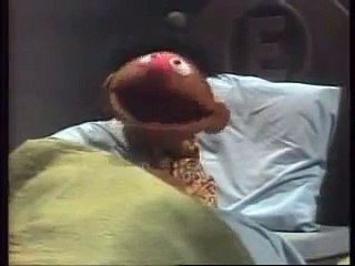 Classic Sesame Street - Ernie's thunderstorm